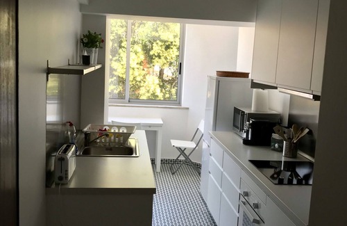 Lombos Apartment | Carcavelos, Cozy 3 bedroom apartment in Cascais
