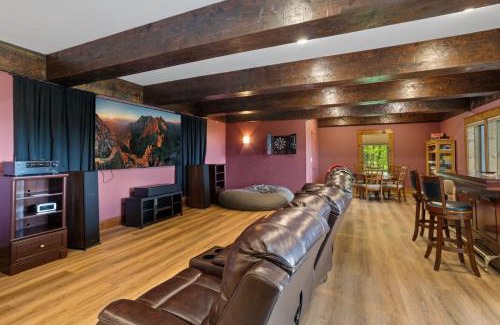 Beech Mountain House | Cardinal Perch