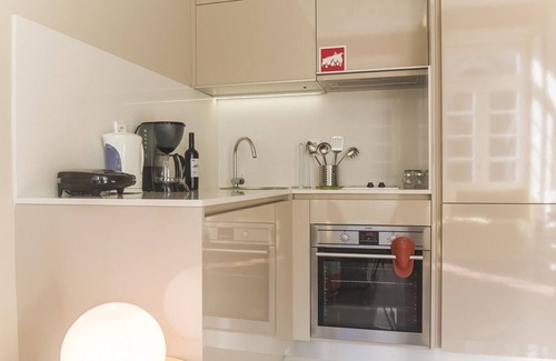 Centro / Baixa Apartment | Cardosas Stylish Apartment (N11)