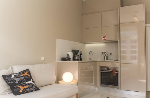 Centro / Baixa Apartment | Cardosas Stylish Apartment (N11)