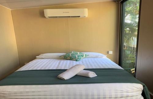 Cardwell House | Cardwell by the Sea by Tiny Away