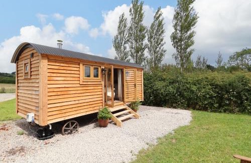 Gwaenysgor Near Prestatyn House | Cariad Mawr