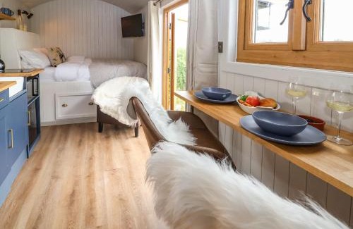 Gwaenysgor Near Prestatyn House | Cariad Mawr
