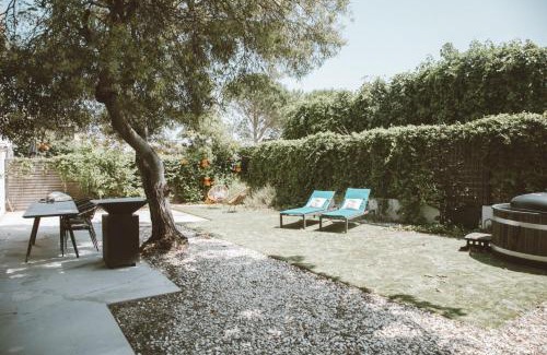 Saint-Laurent-d'Aigouze Apartment | Carignan - Gîtes Du Mas Des Jeux