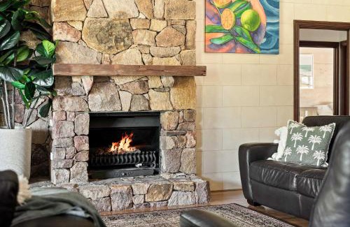 Dunsborough House | Carinya Cove - swimming pool, pet friendly, fireplace