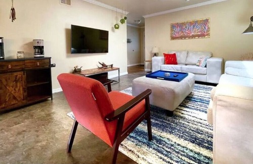 Olde Carlsbad House | Carlsbad Ocean Views Vista+Hotub