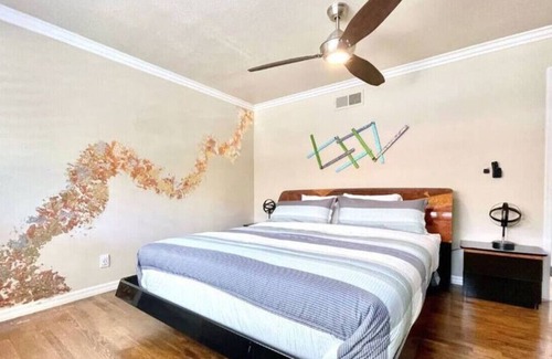 Olde Carlsbad House | Carlsbad Ocean Views Vista+Hotub