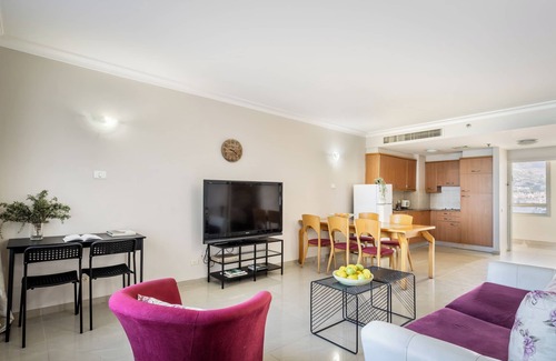 Haifa Apartment | Carmel Seaside Sunny Stays by Sea N Rent