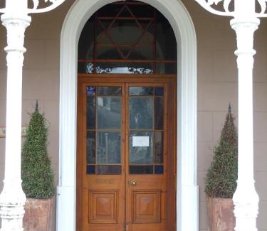 Calvinia Bed & Breakfast | Carmel Villa B&B or Self-Catering