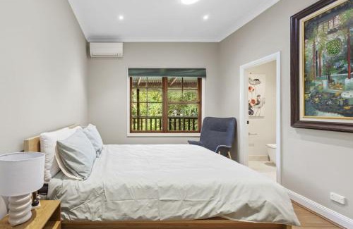 Wentworth Falls House | Carmelia Garden View Haven for Families and Friends