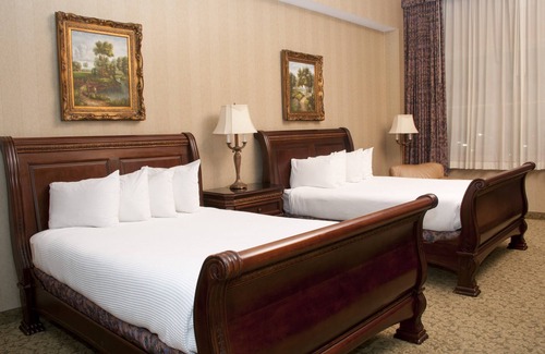 Johnson City Hotel | Carnegie Hotel & Spa