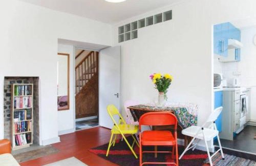 Livesey Apartment | Carpe Diem Rooms Flat near Zone 1