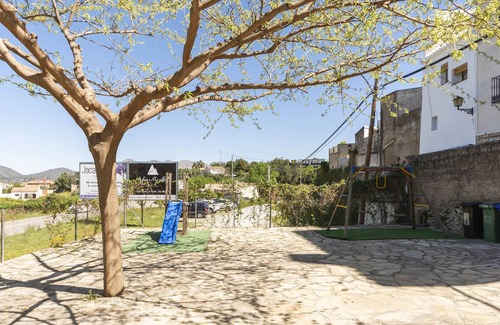 Orba House | CARREBAIX III - Apartment with stunning views and free WiFi.