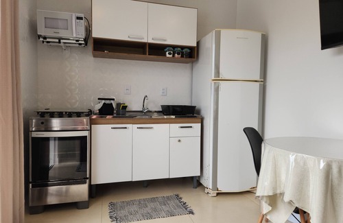 Armacao House | Cas@B. Quiet street, air conditioning and Wi-Fi