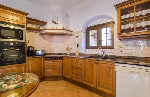 S Horta Villa | CAS CONCO - Traditional Majorcan house with private pool and luxuriant garden. Free WiFi