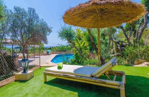 S Horta Villa | CAS CONCO - Traditional Majorcan house with private pool and luxuriant garden. Free WiFi
