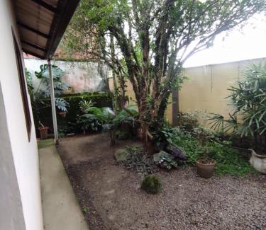 Parque Santo Antonio House | Casa 2 qtos, sendo suíte com cama Queen ar condicionado