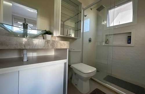 Capao da Canoa House | Casa 4 Suítes com piscina Fundos Lago-Ilhas Resort