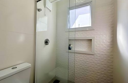 Capao da Canoa House | Casa 4 Suítes com piscina Fundos Lago-Ilhas Resort