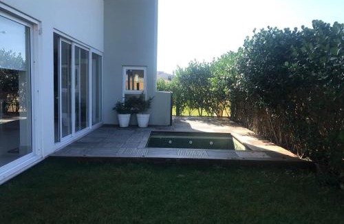 Laguna House | Casa 450m2 Laguna Internacional