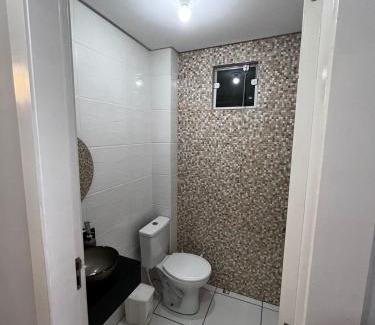 Barra House | Casa a 1 km andando até a praia, barra sul de Balneário Camboriú