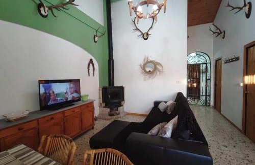 Castilblanco de los Arroyos House | Casa Almadén 1