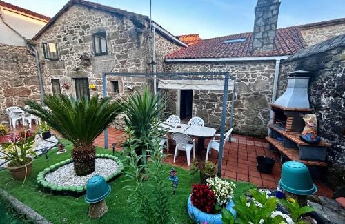 Padron House | Casa a Voada - Rural con Piscina Privada, Barbacoa y Juegos