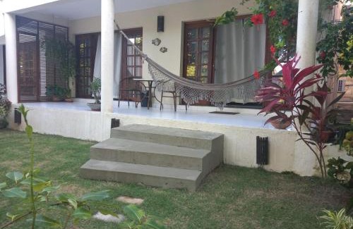 Pipa House | Casa aconchegante em condomínio arborizado