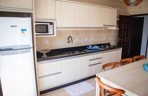 Paes Leme House | Casa Agradável em Imbituba/sc