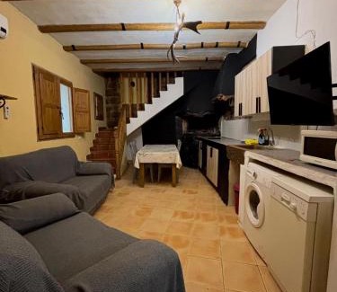 Chert House | Casa Alba