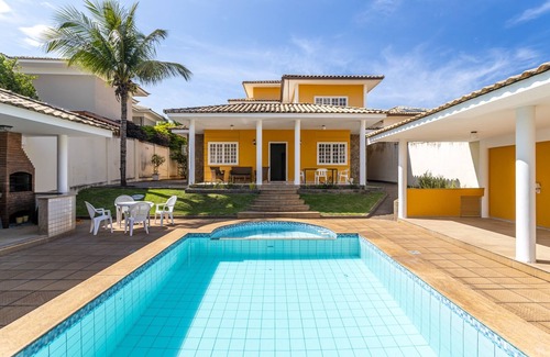 Camboinhas House | Casa Amarela Camboinhas, comfort and leisure