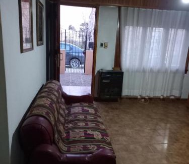 Chascomus House | Casa amarilla