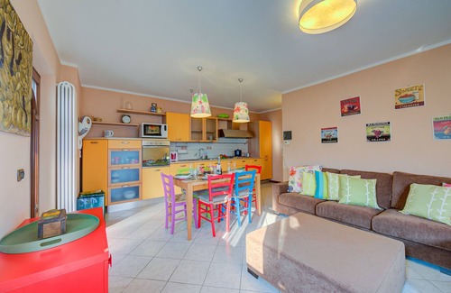 Vesio Apartment | Casa Angiolina Lake & Mountain View, Tremosine, Italy