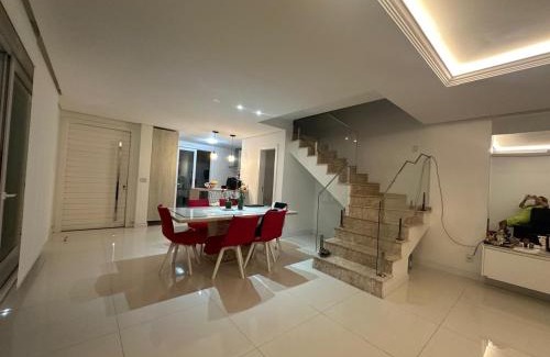 Xangri-La House | casa arejada em condomínio na praia de atlântida