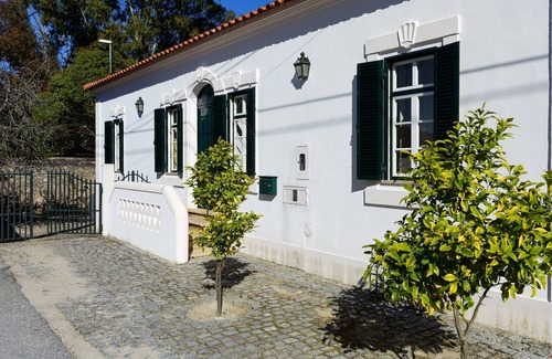 Beira Villa | CASA AVÓ GUIDA T2, country house