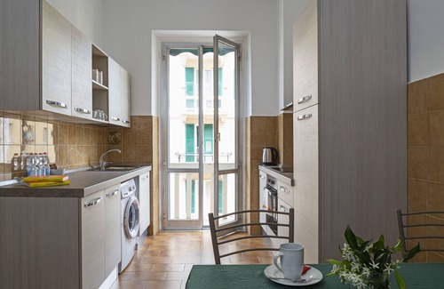 Albaro Apartment | Casa Azzurra by Wonderful Italy