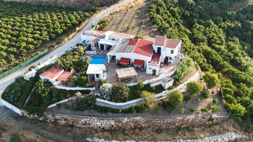 Benamocarra House | Casa Bambu Studios