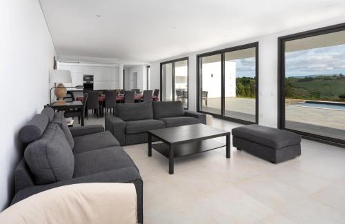 Carvalhal Villa | Casa Barbónica piscina privada
