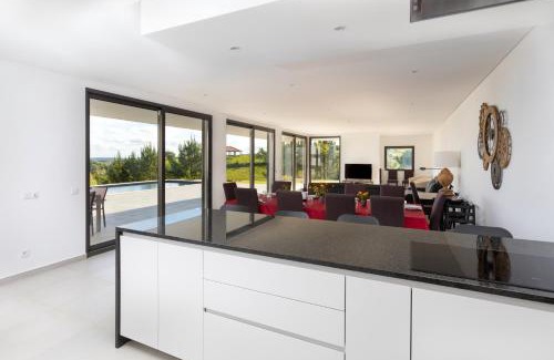 Carvalhal Villa | Casa Barbónica piscina privada