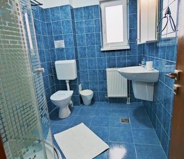 Doua Mai House | Casa BEYAZ