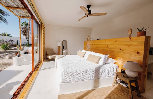 Todos Santos Hotel | CASA BLANCO MADERA (ADULTS ONLY)