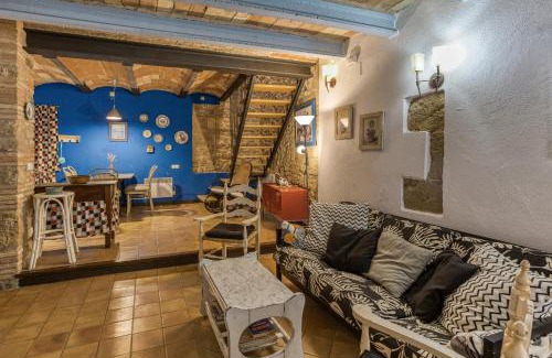 Orriols House | Casa Blava