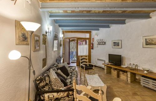 Orriols House | Casa Blava