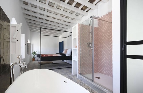 San Ambrosio House | Casa Bonhomía - Adults Only