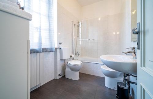 Desenzano del Garda City Centre Apartment | Casa Bouganville