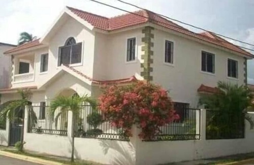 Santiago de los Caballeros House | Casa con Piscina y Vigilancia 24H