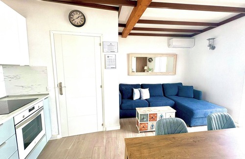 El Golfo Apartment | Casa Caladero a brilliant apartment in El Golfo with 2 bedrooms, Wifi, and AC