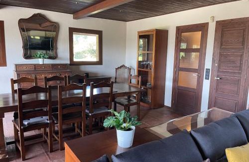 Avia House | Casa Calvés