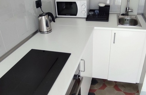 Cisano sul Neva Apartment | Casa Celeste - Minutes from the sea and cliffs, ideal for hikers