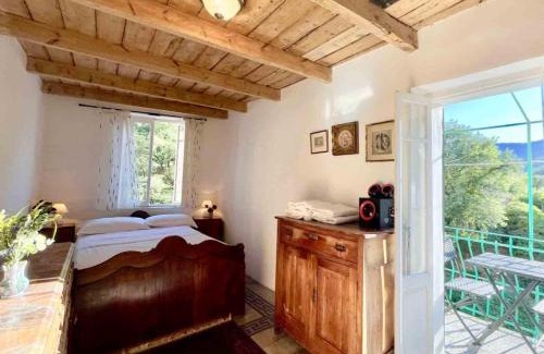 Isolabona House | Casa Celestine in Via Orsini Isolabona Liguria Italy Sleeps 5